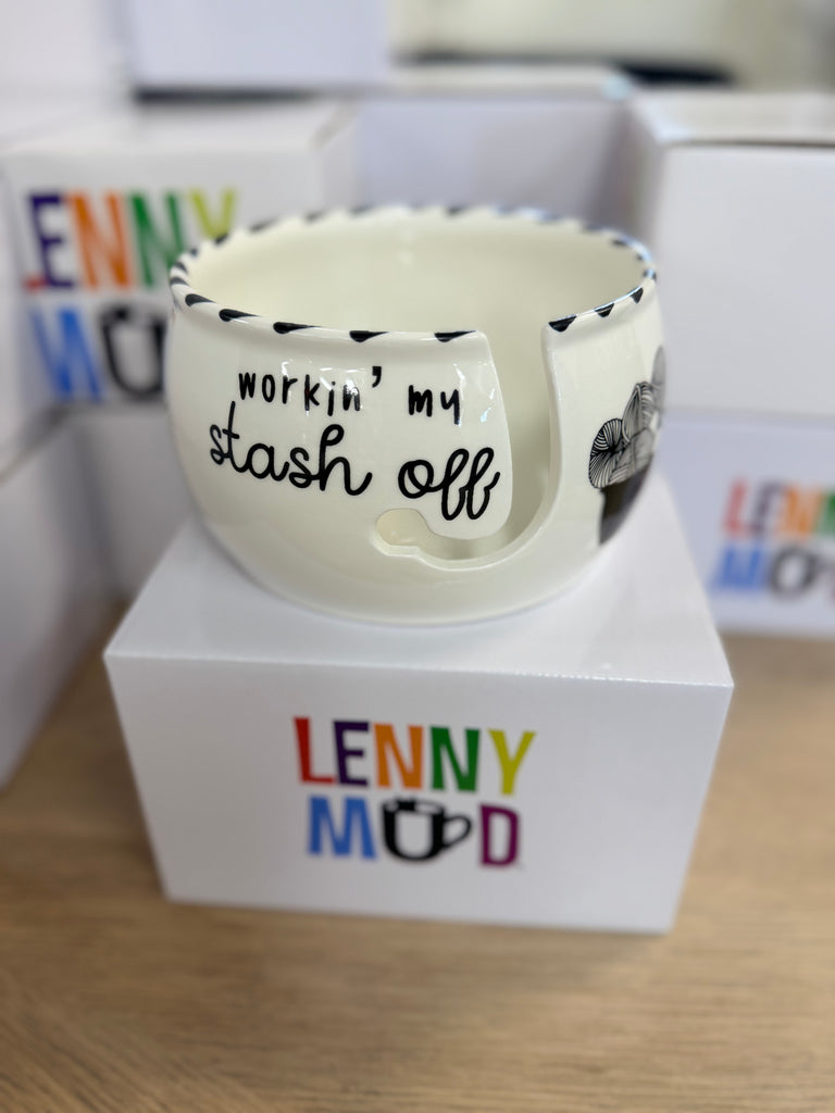 Lenny Mud - Yarn Bows