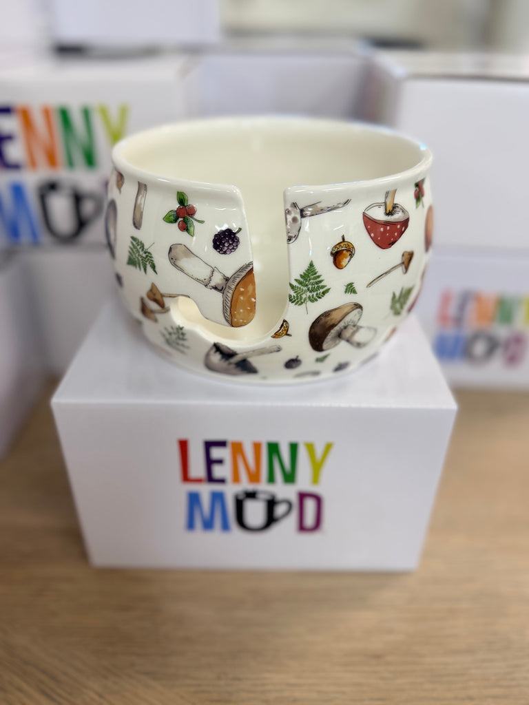 Lenny Mud - Yarn Bows