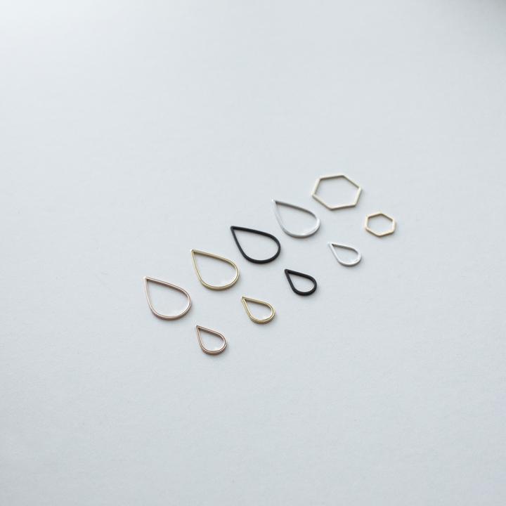 Minimal Stitch Markers - The Sated SheepNotionsCamellia Fiber Company