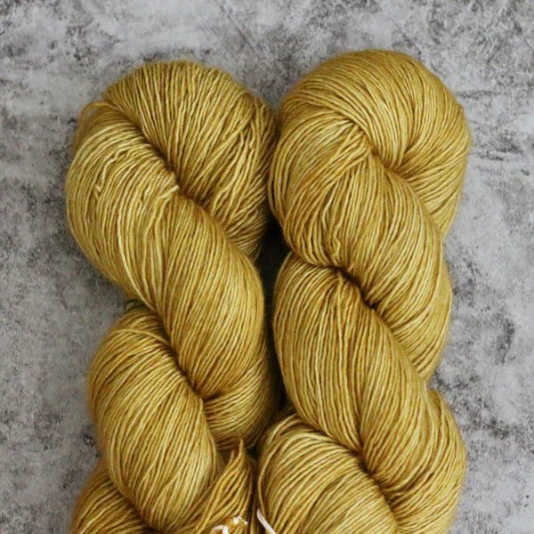 Twist Light - The Sated SheepYarnMadelinetosh